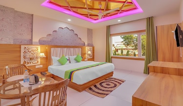 Treebo Royal Mirage, Bhoopatwala