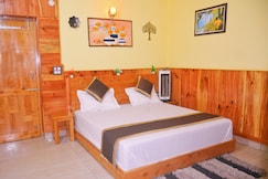 Anurag Hotel, Chakrata