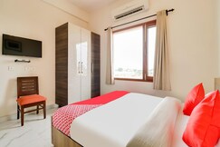 Doon Metro Hotel, Kalka