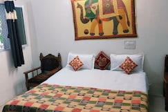 Guest House UGS, Jodhpur