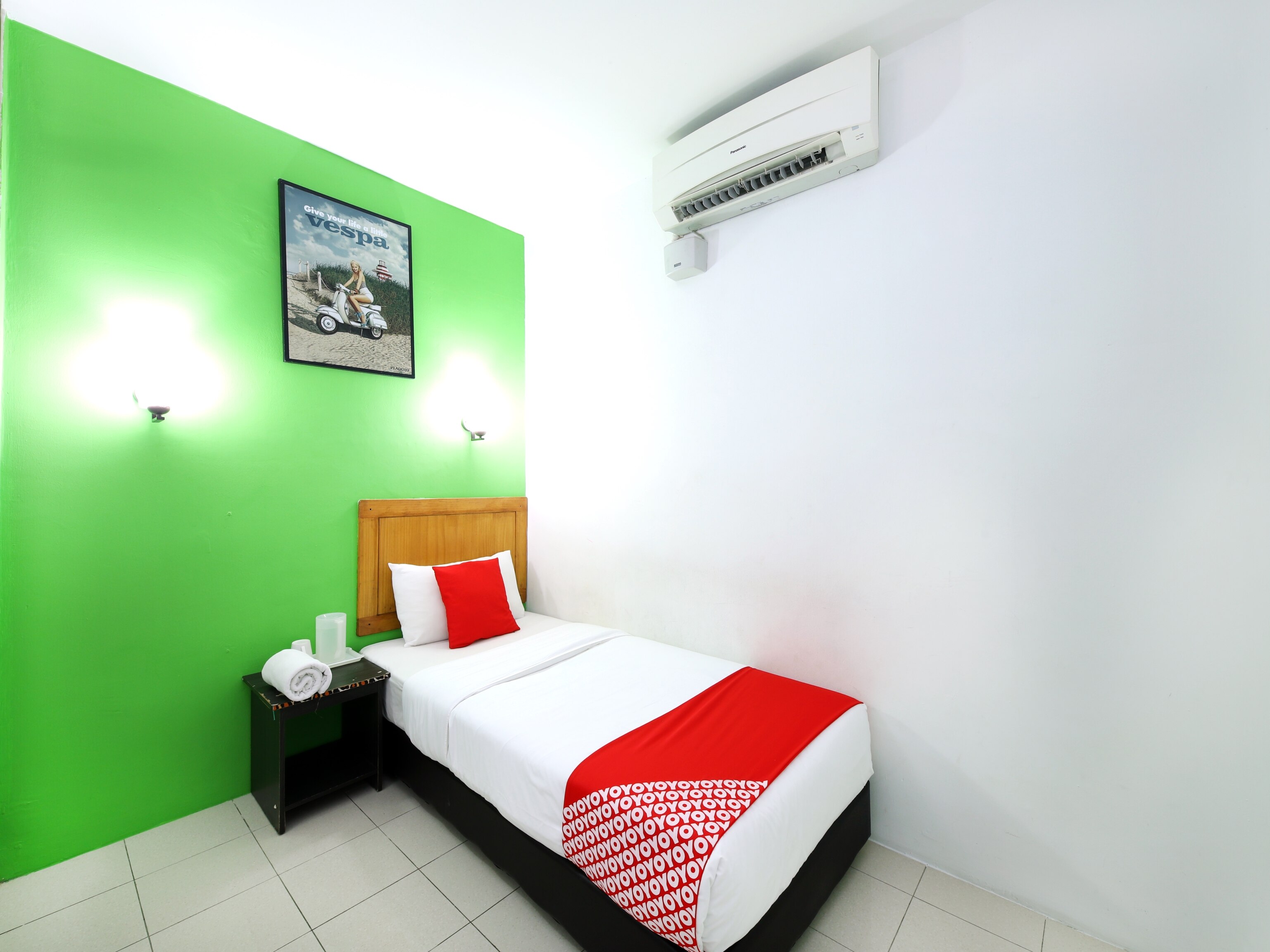 OYO 502 Midah Inn Puchong - Tap to explore photos