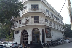 Hotel Abhinandan, Jind
