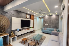 Premium Stay at Porur Near DLF, Chennai