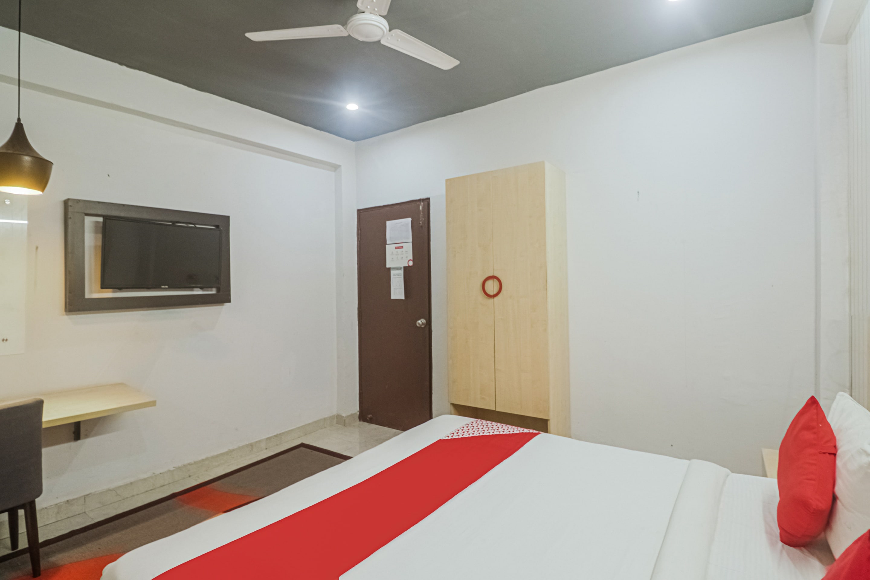 Hotel O Shri Ram Hotel - Tap to explore photos