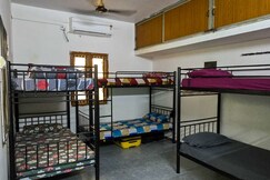 Hostel Madras, Chennai