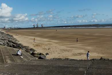 Best Western Aberavon Beach Hotel - Tap to explore photos