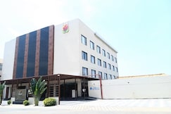 Tulips Inn by VKG, Gulbarga