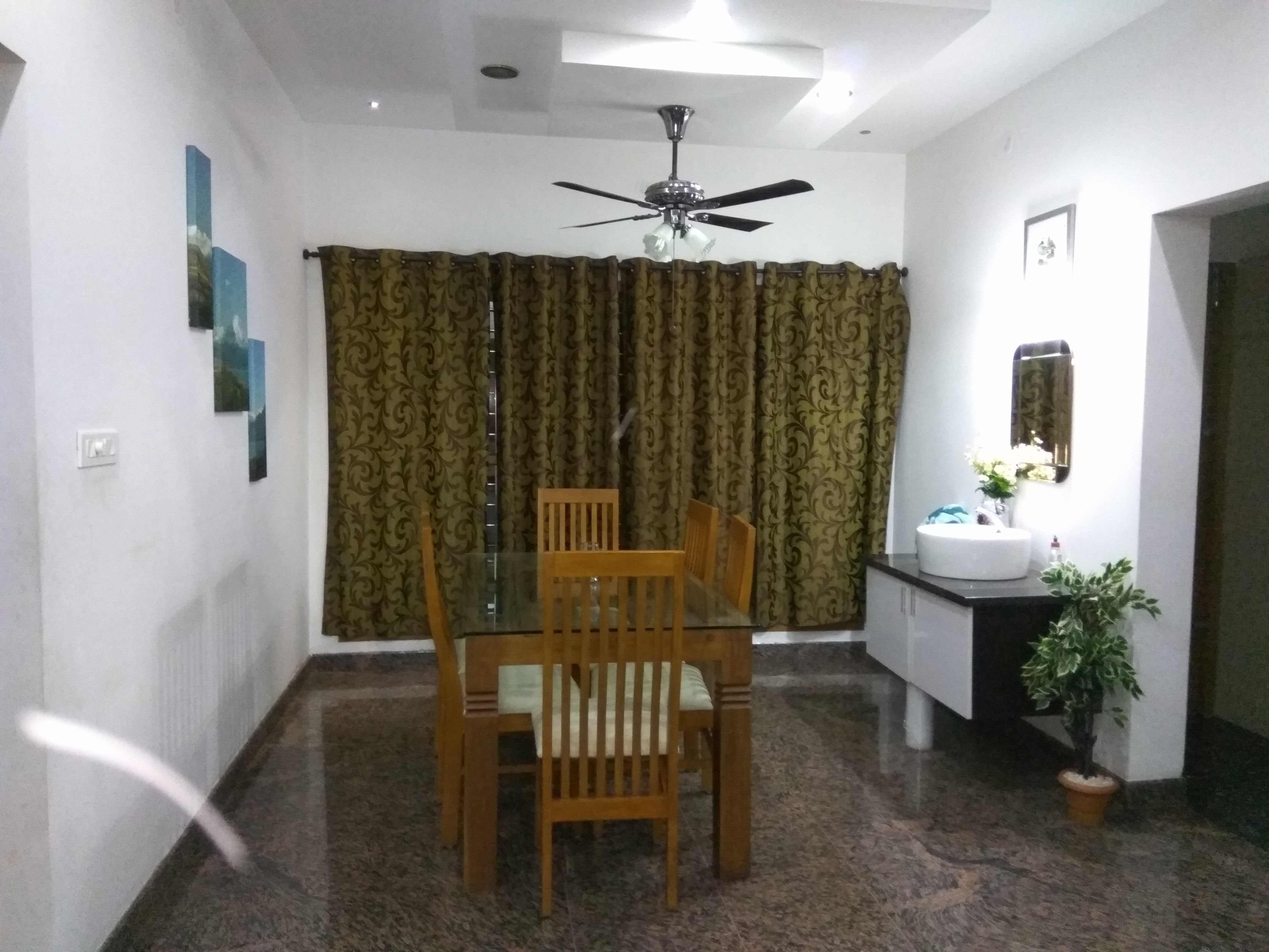 Bryans Villa Homestay - Tap to explore photos