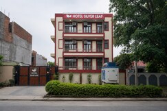 Silver Leaf Hotel, Noida