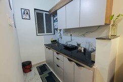 The Cozy Cocoon, Indore
