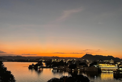 Sheeshmahal By Oladar Udaipur