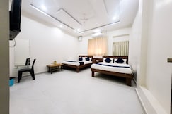 HOTEL PAVIKA PALACE, Ujjain