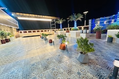 Hotel Nutan Clarks, Sitamarhi