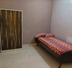 Single Room with Private Bathroom