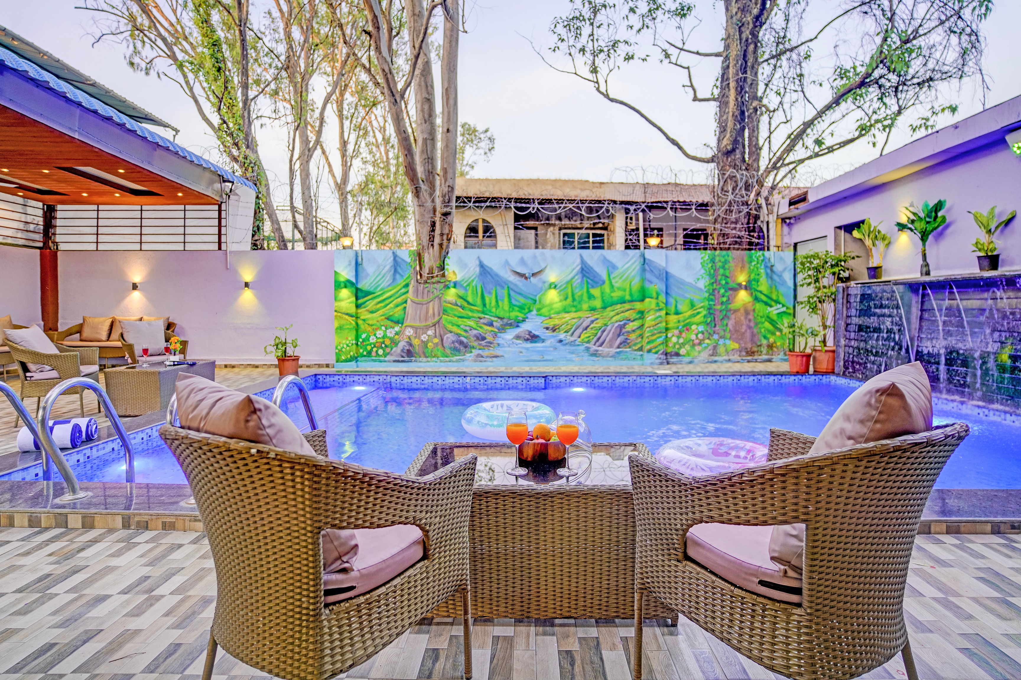 Luxe 4 BHK - Tap to explore photos
