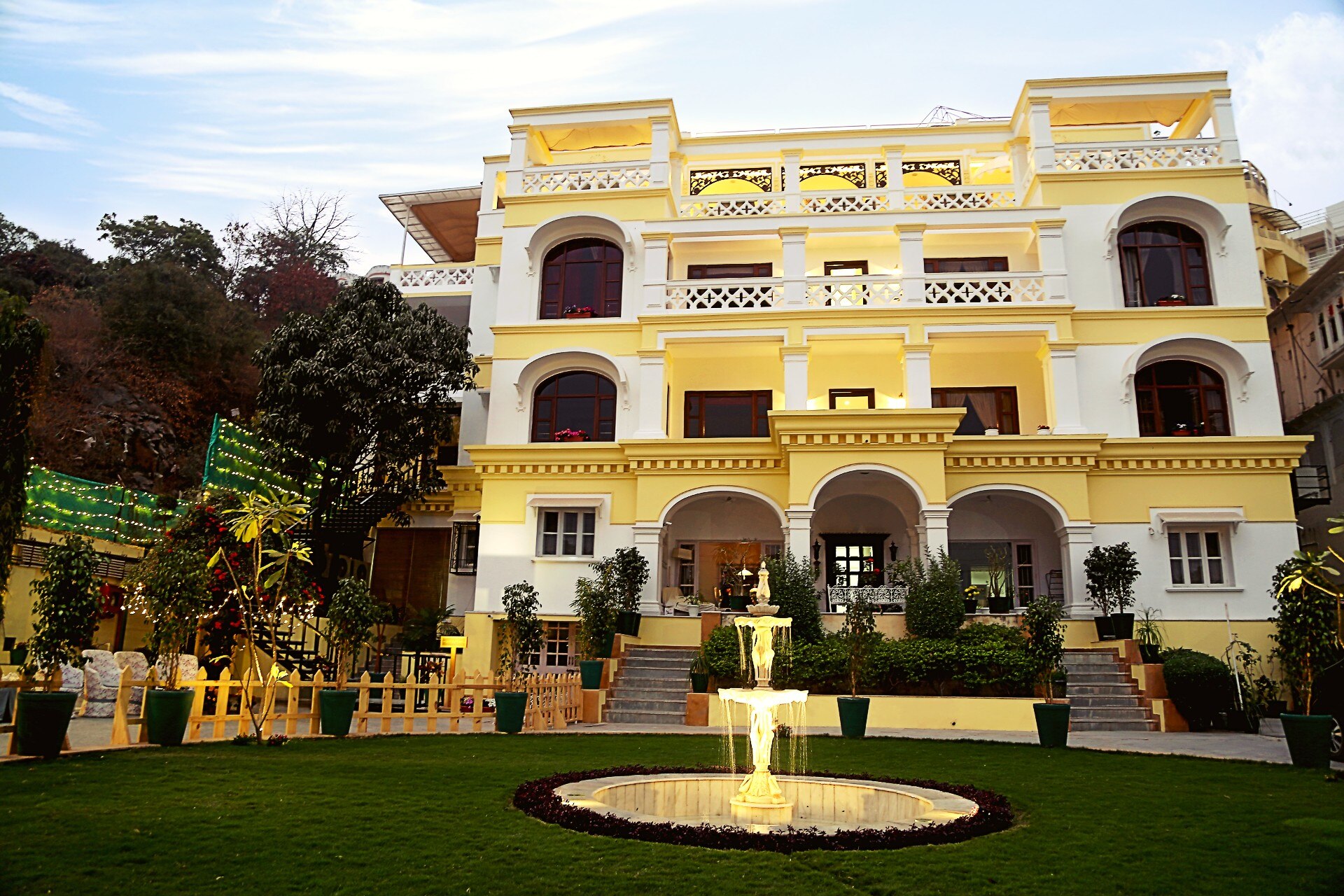 Hotel Bramha Niwas Udaipur Rajasthan Hotel Price Address Reviews