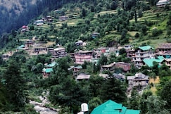 Shining Star Homestay | Rooms & Kitchen, Jibhi