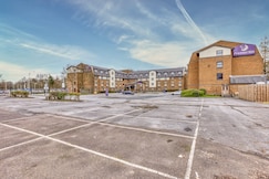 Premier Inn London Gatwick Airport (A23 Airport Way) Hotel, Slough