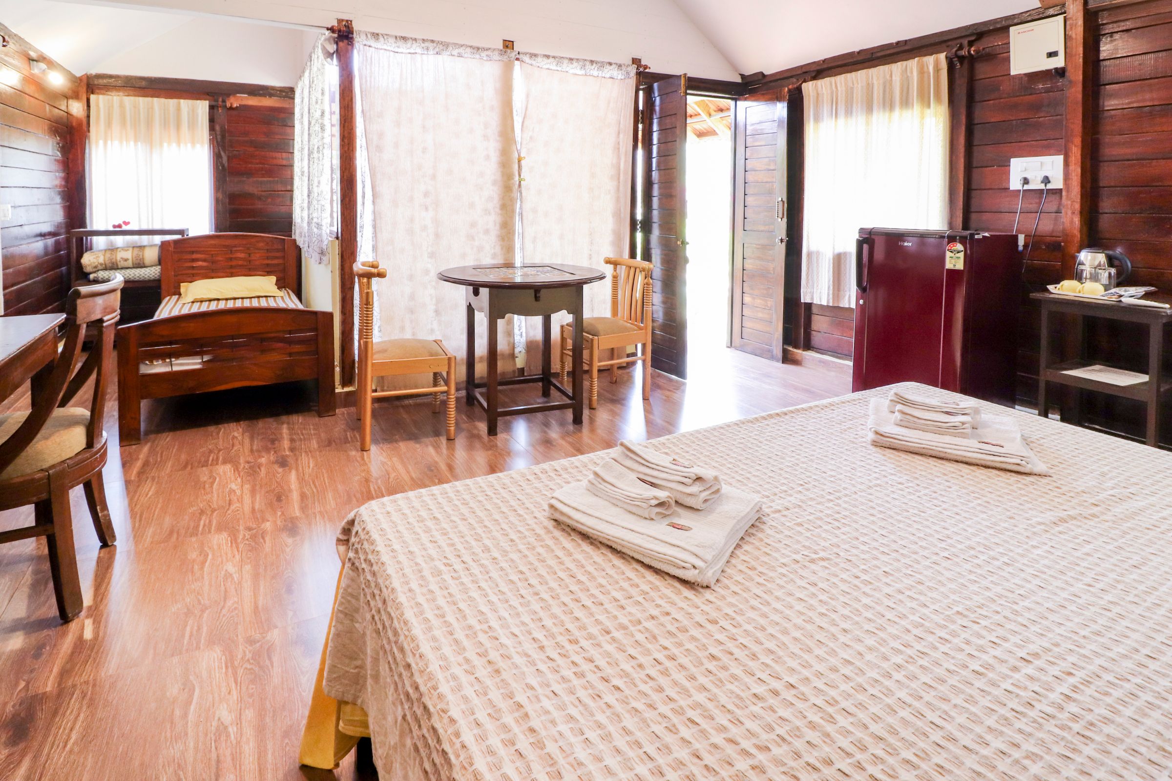 Terra Rossa | Rooms & Cottages - Tap to explore photos