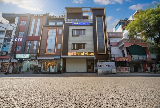 FabHotel Shri Vilas