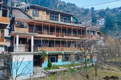 Jibhi Holiday Home, Jibhi