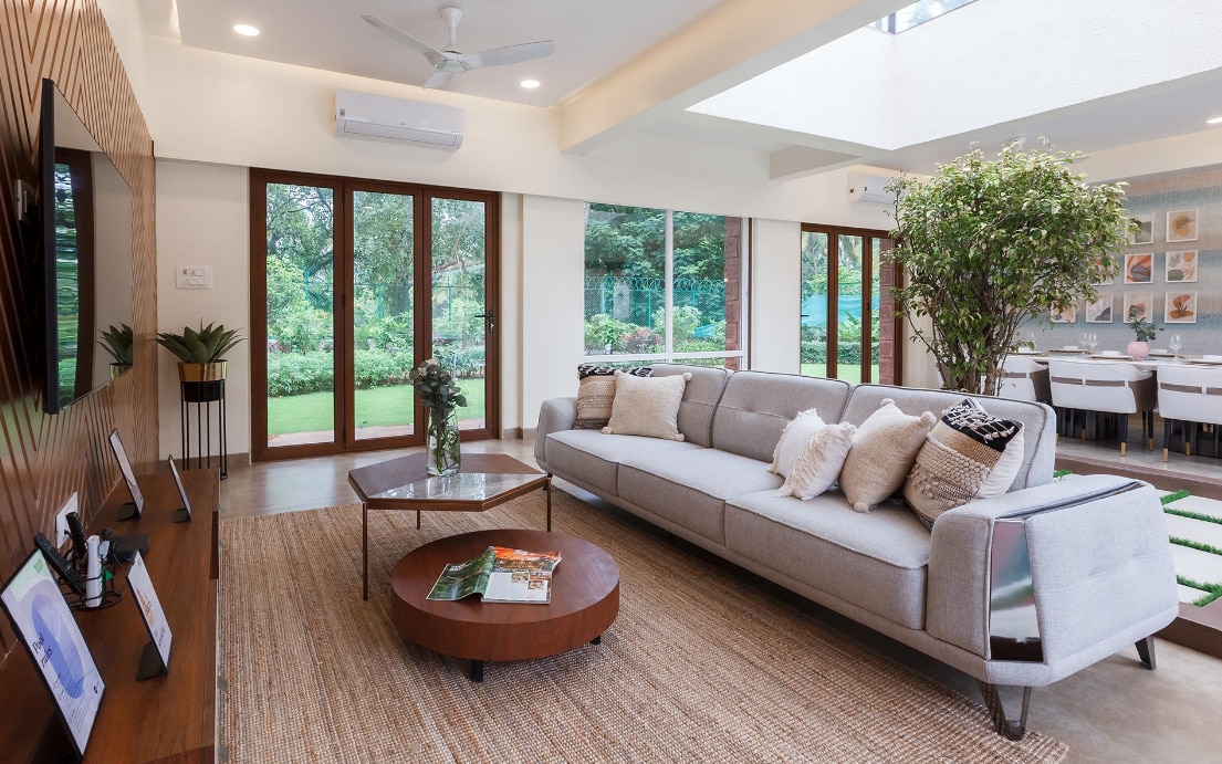 ELIVAAS 4 BHK With Pvt Pool & Gaming Room | Liora - Tap to explore photos