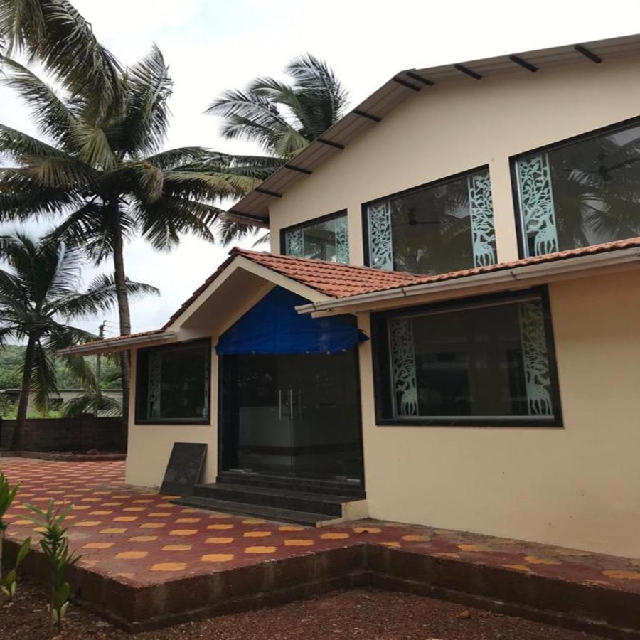 Hotel Sushegad Guhagar Beach - Tap to explore photos