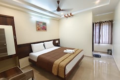HOTEL DKR GRAND, Tirupati