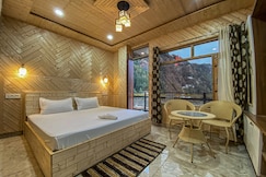 The Alpine Crest Homestay, Theog