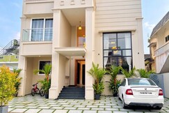 Coastal Echoes by Fortkochi Beach Inn, Valparai