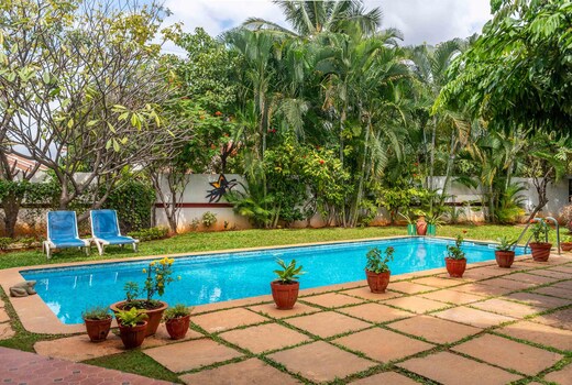 StayVista | Firefly Homestay