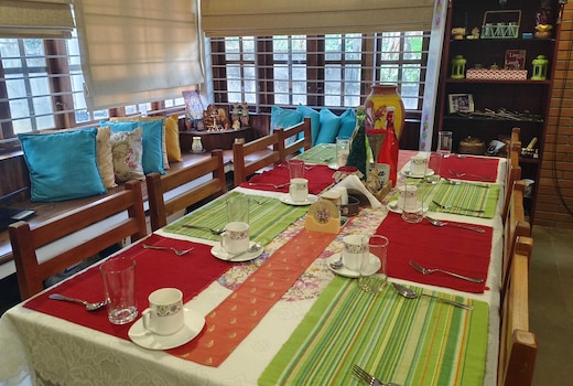 Ananda Holiday Home