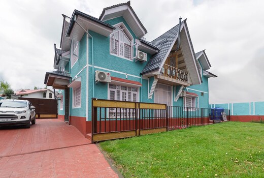 Riwaayat 6BR Villa
