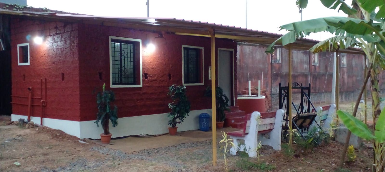 Mendonca's Homestay - Tap to explore photos