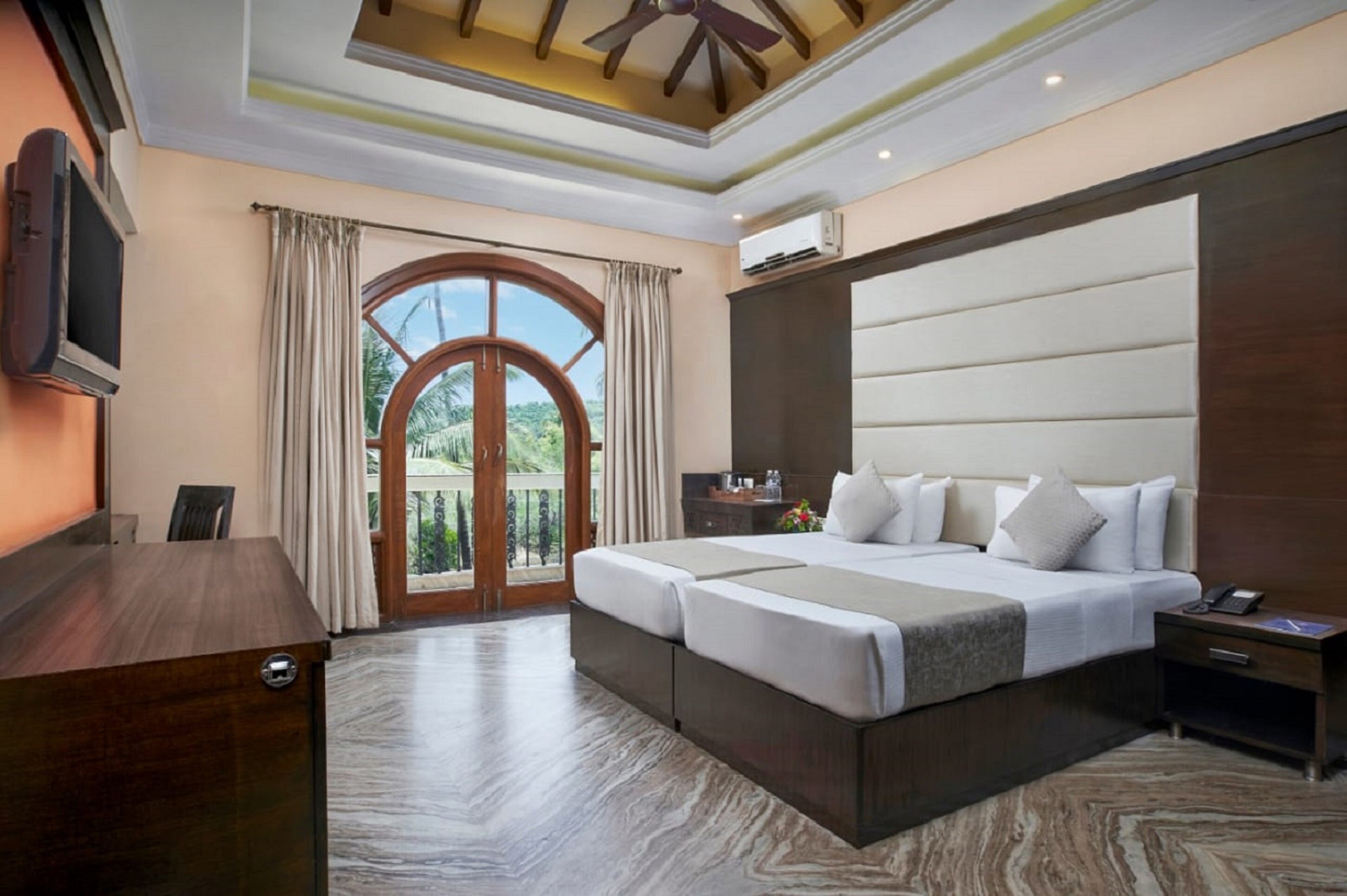 04bedroom Plunge Pool Villa five star Property - Tap to explore photos