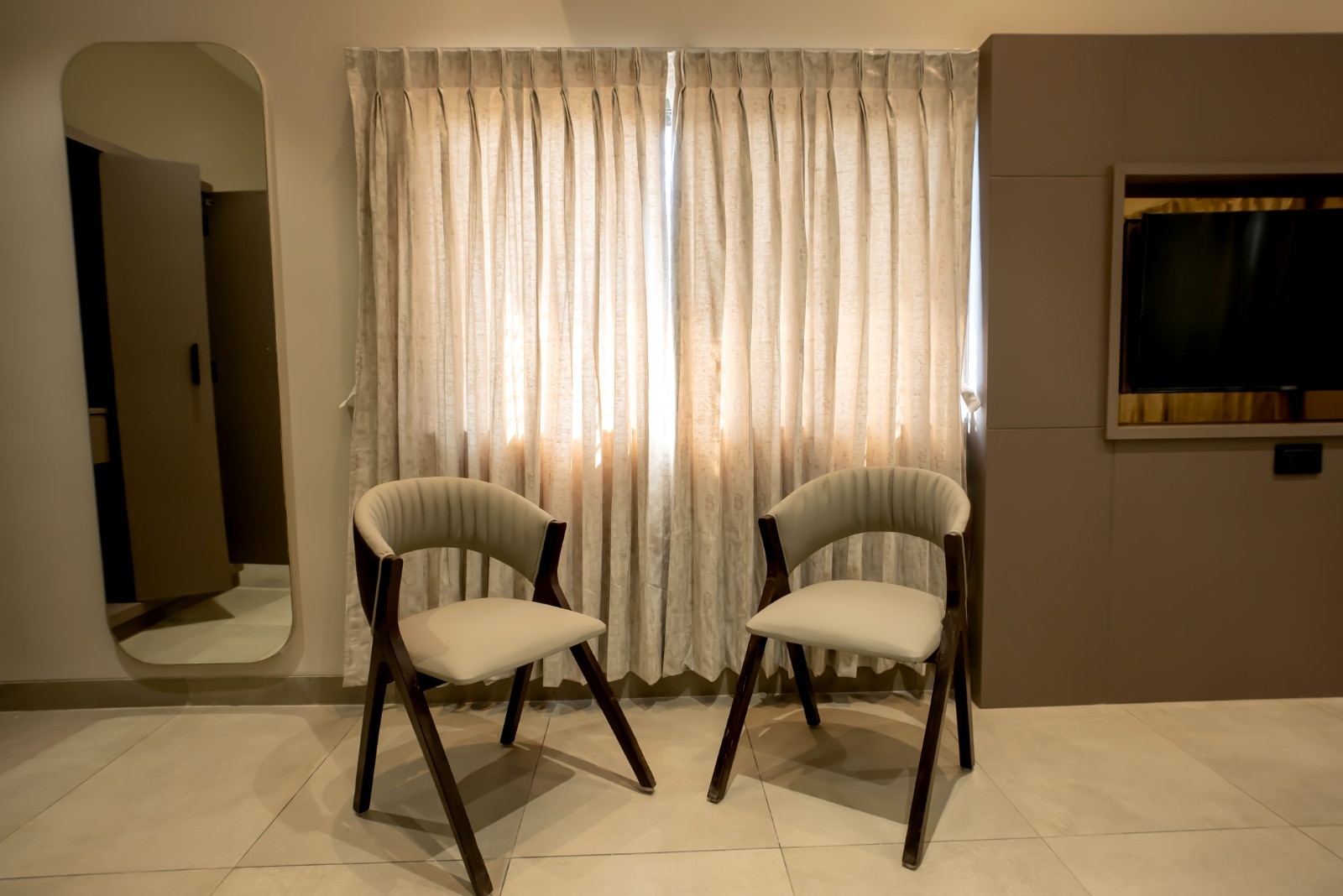 Gayatri Hotel Lodging and Boarding - Tap to explore photos