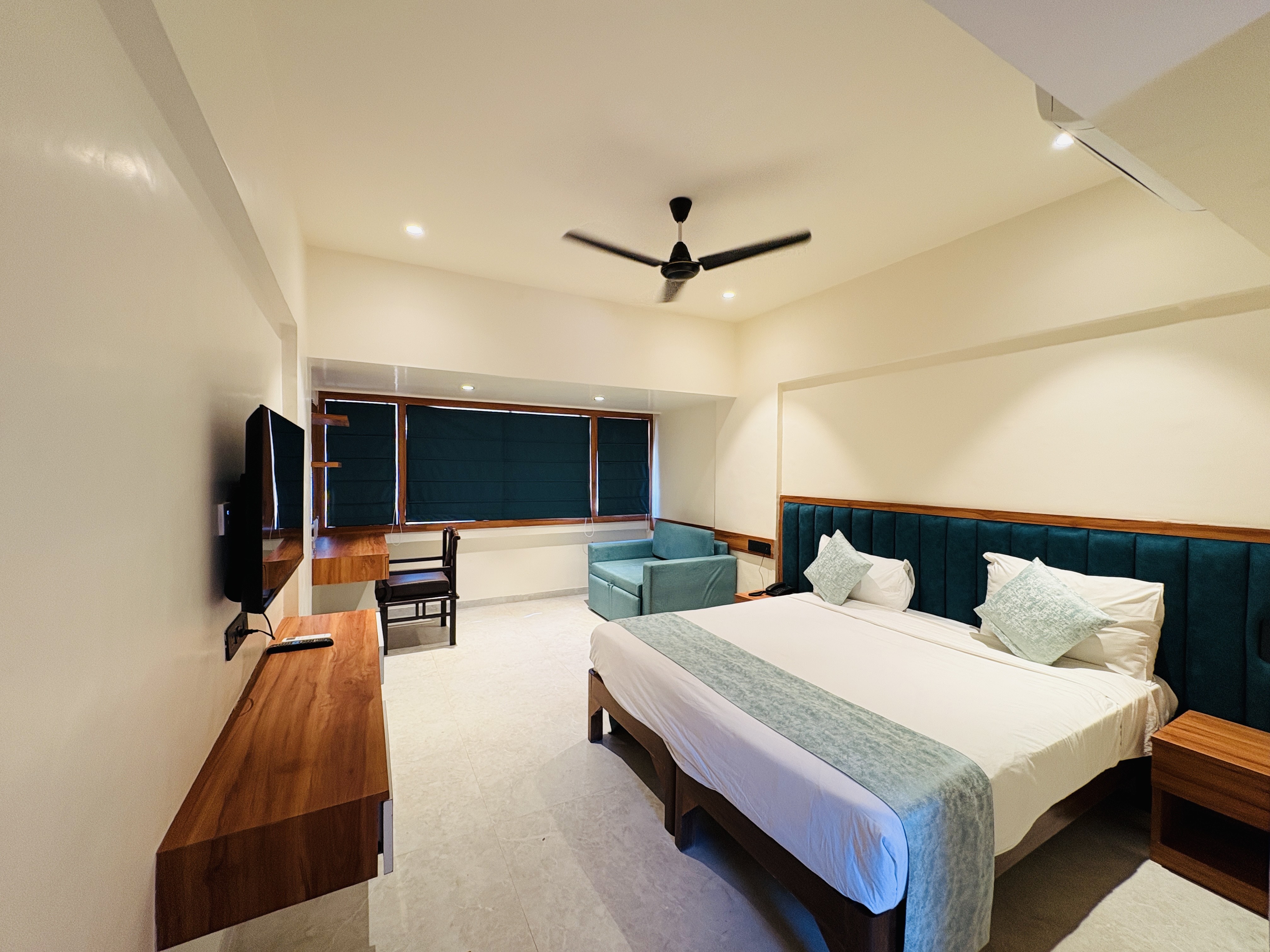 Super Deluxe Room 1