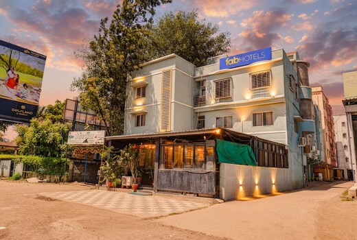 FabHotel Krishna Executive