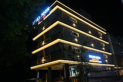 Silver Moon Home Stay, Chirala