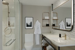 InterContinental Hotels SAN ANTONIO RIVERWALK, Bexar