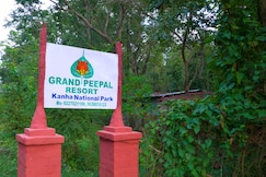 Grand Peepal Resort, Baihar
