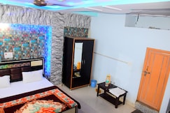 HOTEL SHARMA PALACE, Jhansi