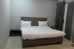 FabHotel Saineel I, Mumbai