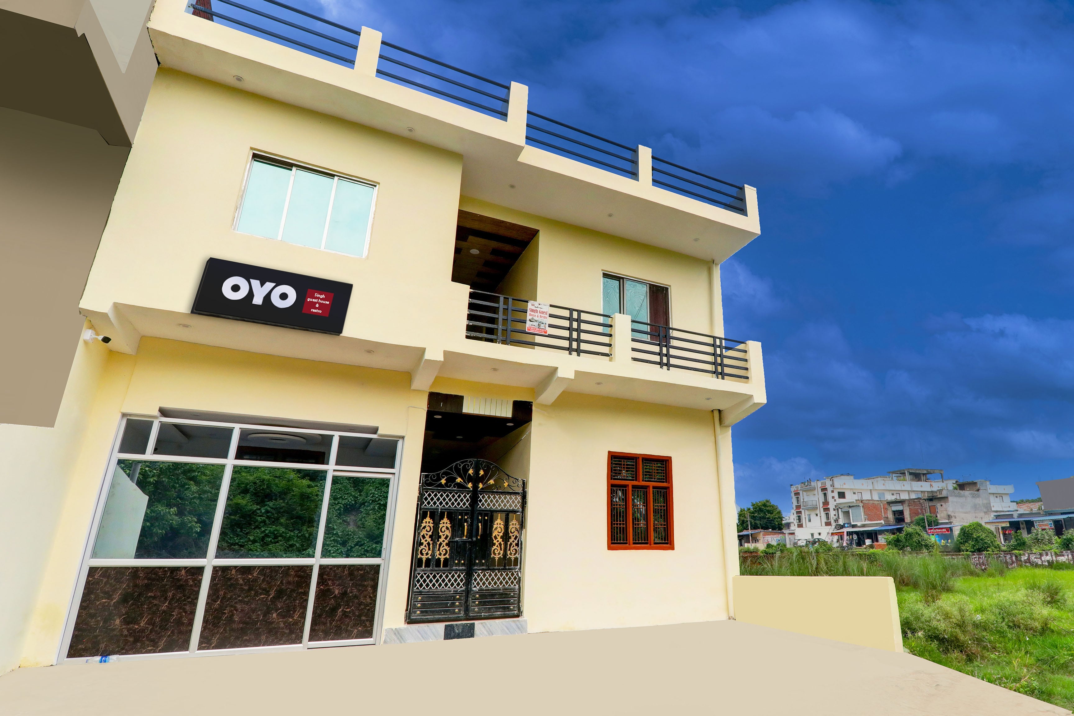 Super Hotel O SINGH GUEST HOUSE & RESTRO - Tap to explore photos