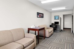 SureStay Plus Hotel by Best Western Hardisty, Wainwright, Alberta