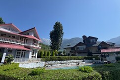 The Whispering Winds Resorts, Dharamshala