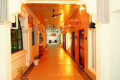 Ambassador Grand, Varanasi