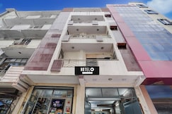 Super Hotel O Dwarka Mor Metro Station, Delhi