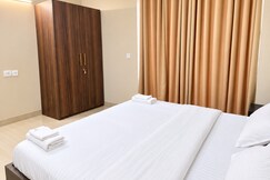 Aira Velsao Shores, Goa