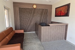 Ekta Resturant, Anand